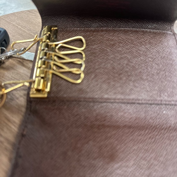 Louis Vuitton cash,card & key💎Authentic - Picture 7 of 16